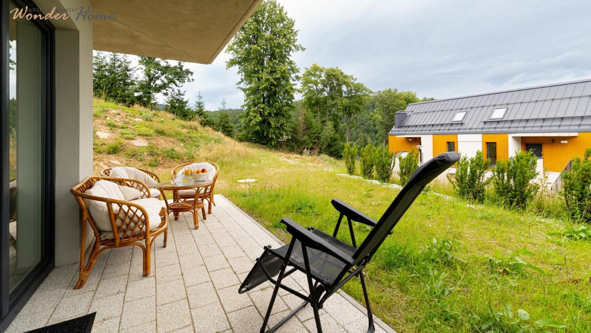 Wonder Home: Cozy With Private Terrace Near Trails And Slopes Apartment