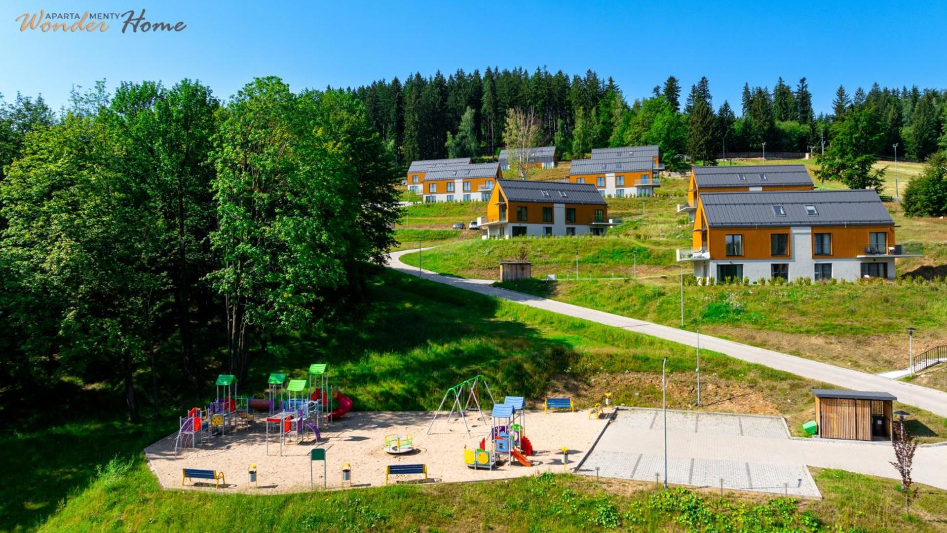 Wonder Home: Cozy With Private Terrace Near Trails And Slopes Apartment Karpacz