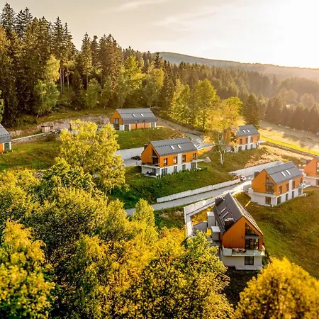 Wonder Home: Cozy Chalet with Private Terrace Near Trails and Slopes Karpacz Exterior photo